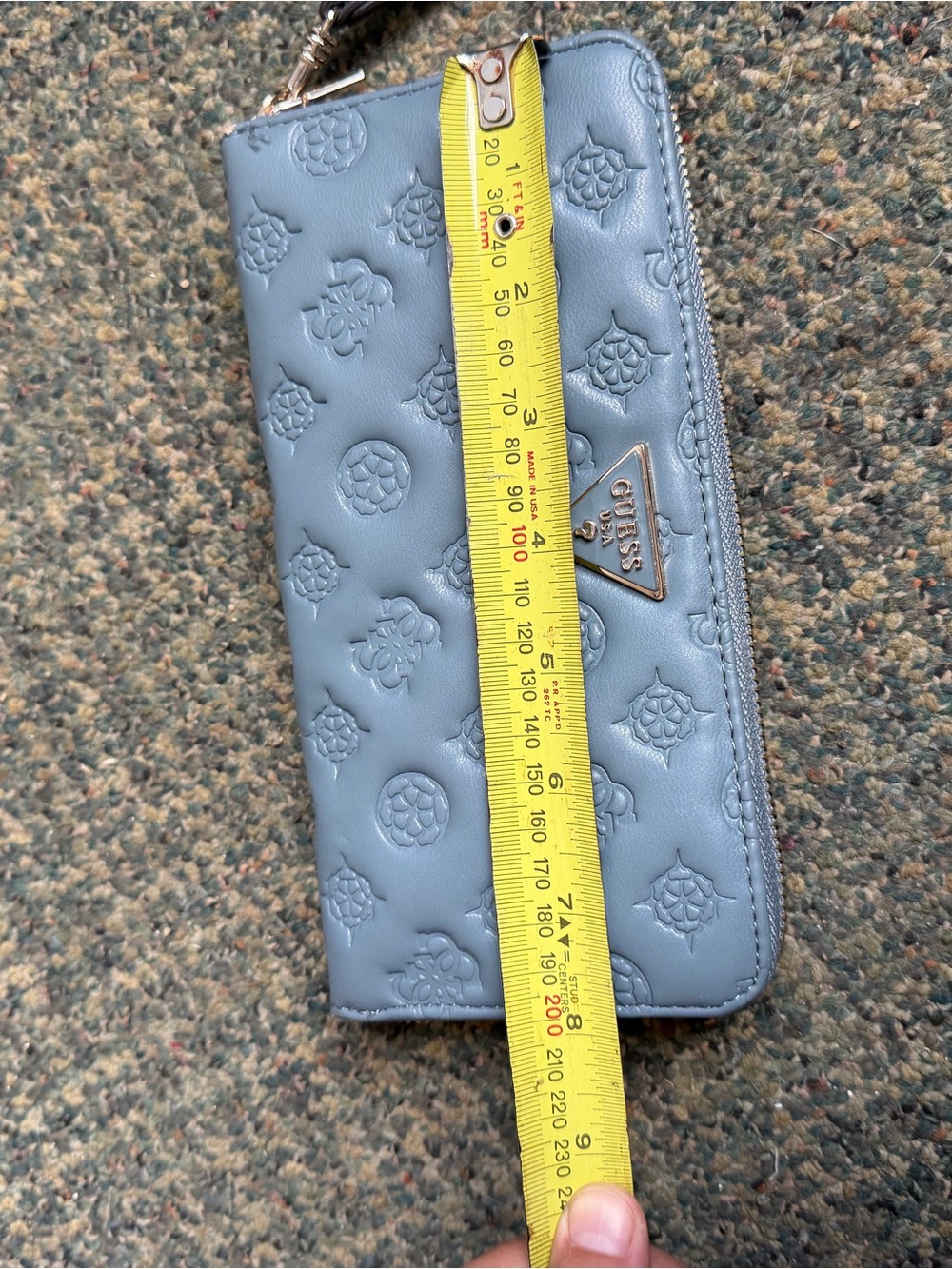 Guess Wallet - Picture 7 of 7